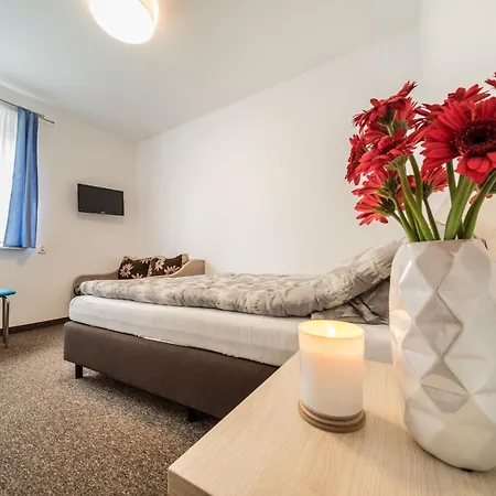 ゲストハウス Albopogorzelica, ポゴジェリツァ